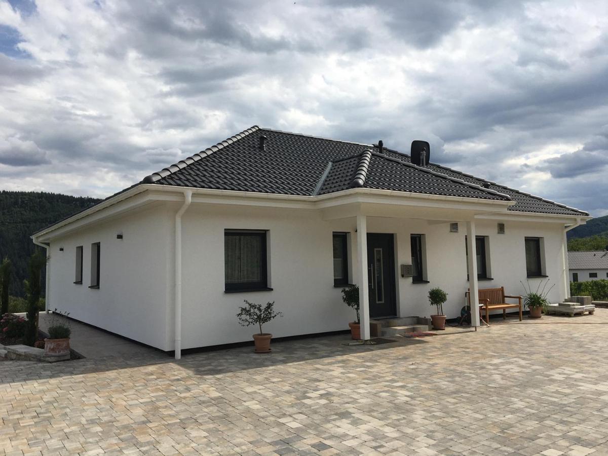 Neu - Premium-Ferienhaus Mosel-Sonne ترابن ترارباخ المظهر الخارجي الصورة