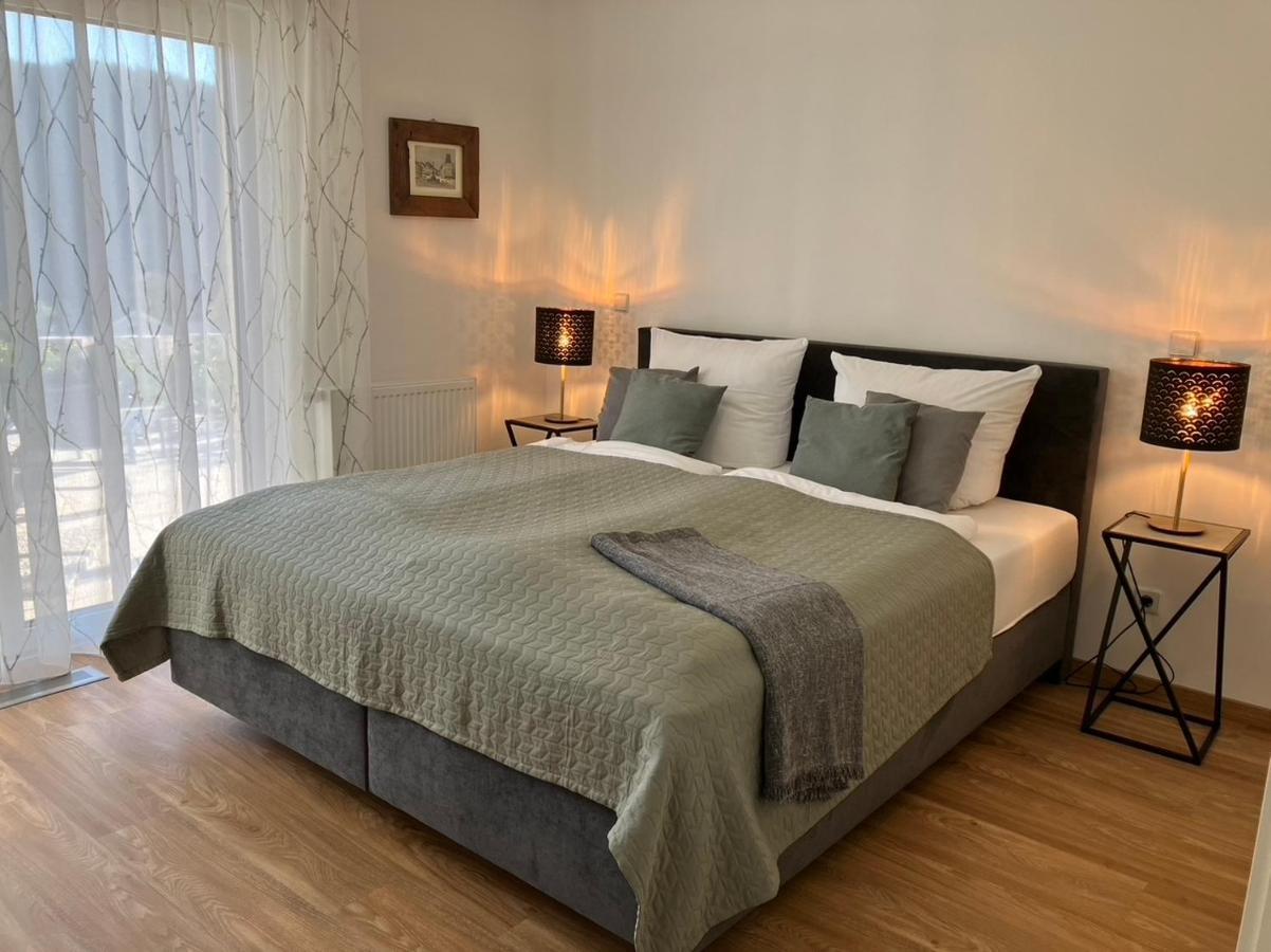 Neu - Premium-Ferienhaus Mosel-Sonne ترابن ترارباخ المظهر الخارجي الصورة